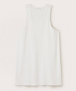 Oversized Vest Top , its history and the myriad vest top style