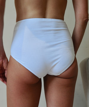 boujo-hake-big-knickers-granny-pants-organic-cotton-made-in-the-uk-sustainable